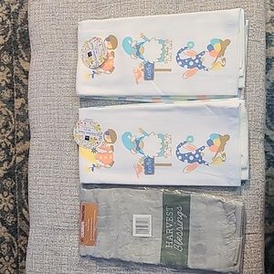 HOMEWEAR AND CELEBRATE TOGETHER HAND TOWELS BUNDLE OF 5 TOWELS